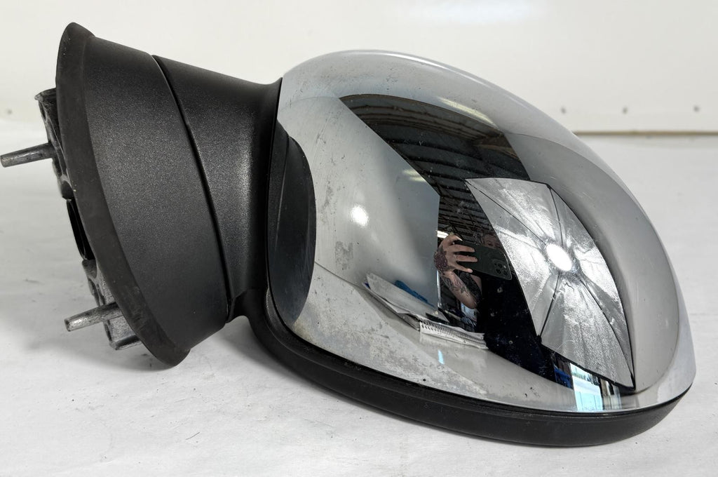Used Left Door Mirror fits: 2010 Mini Clubman Power HT power folding chrome cove