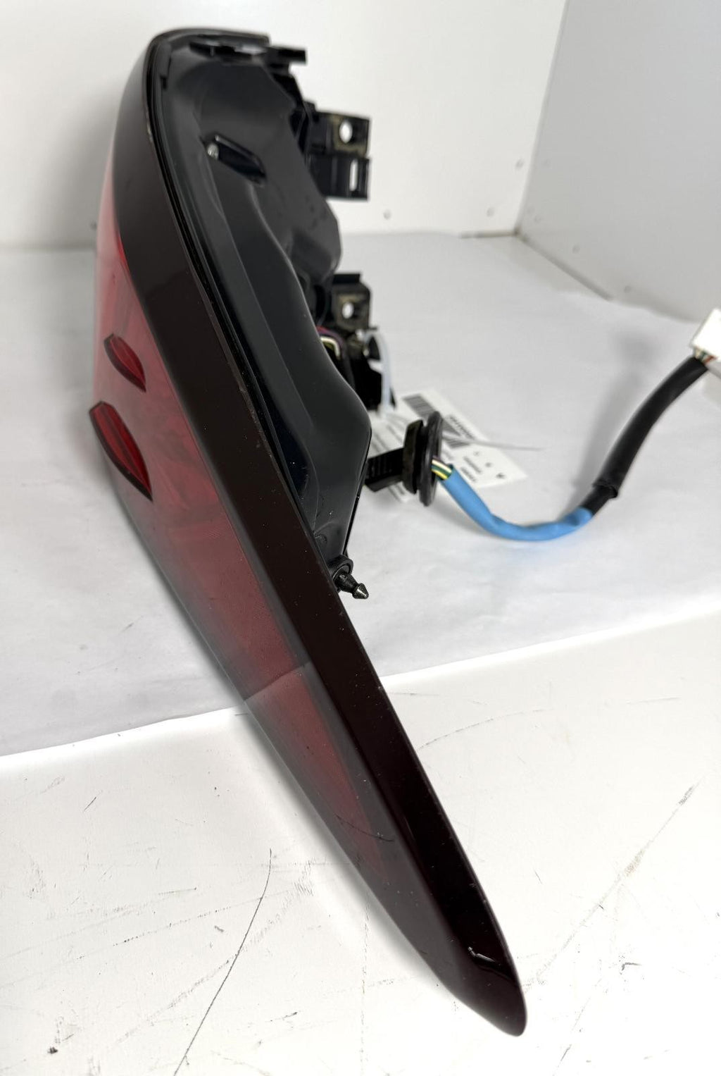 2016-2019 LEXUS RX450H TAILLIGHT LEFT SIDE QUARTER MOUNTED OEM
