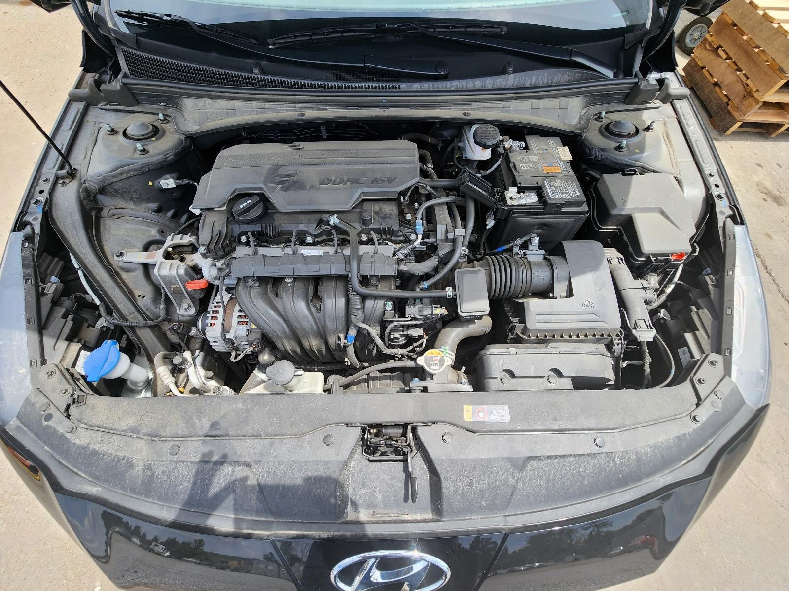 Used Air Cleaner Assembly fits: 2023 Hyundai Elantra 2.0 Grade A