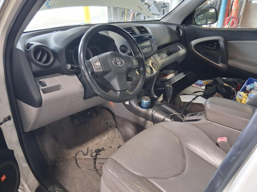 Used A/C Compressor fits: 2007 Toyota Rav4 4 cylinder Grade A