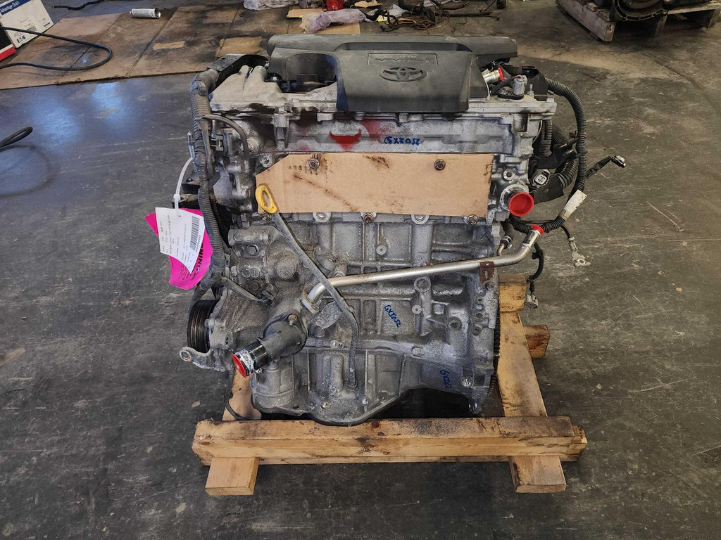 Used Engine Complete Assembly fits: 2017 Toyota Rav4 gasoline 2.5L VIN F 5th dig