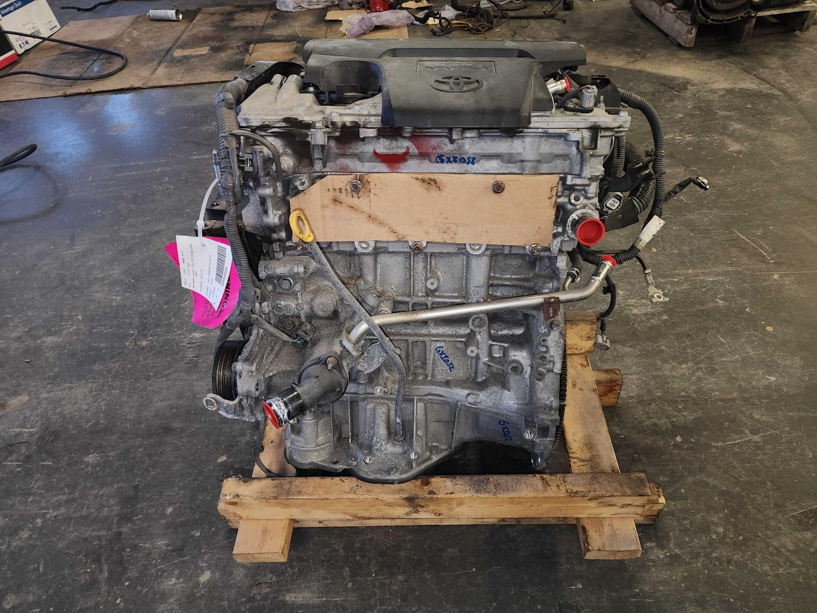 Used Engine Complete Assembly fits: 2017 Toyota Rav4 gasoline 2.5L VIN F 5th dig