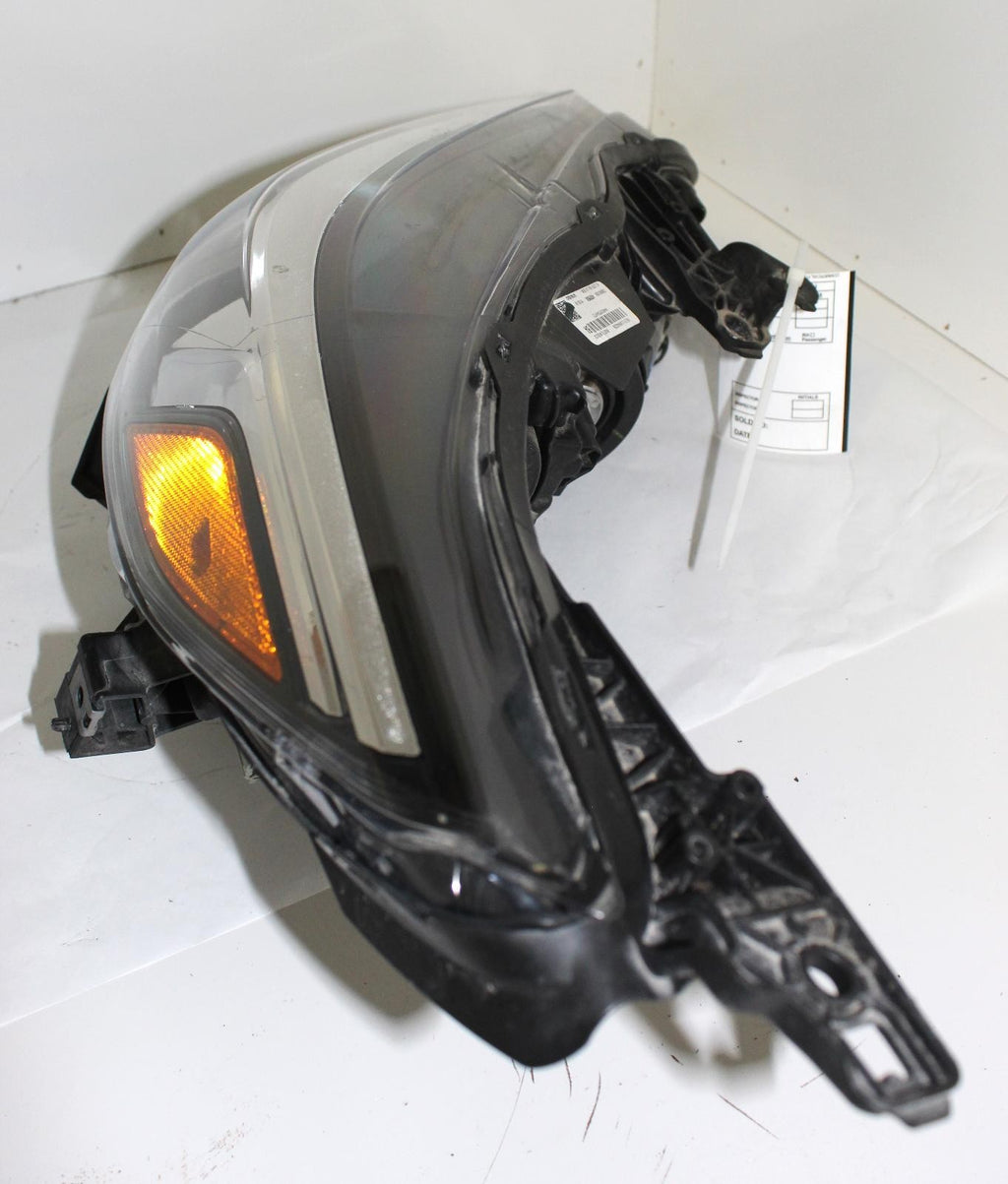 Used Left Headlight Assembly fits: 2022 Nissan Sentra halogen Left Grade A