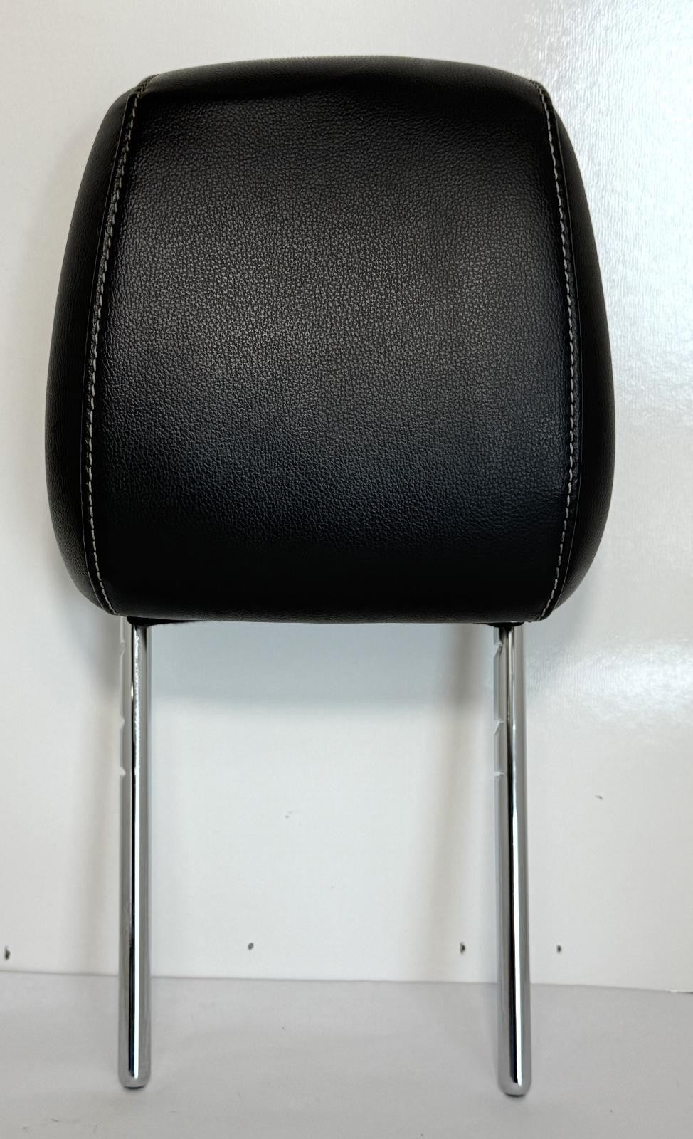 2017-2019 FORD ESCAPE HEADREST FRONT RIGHT PASSENGER SIDE LEATHER OEM