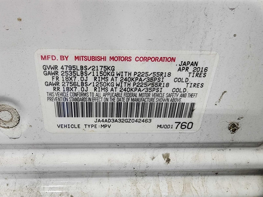 Used Starter Motor fits: 2016 Mitsubishi Outlander  Grade B