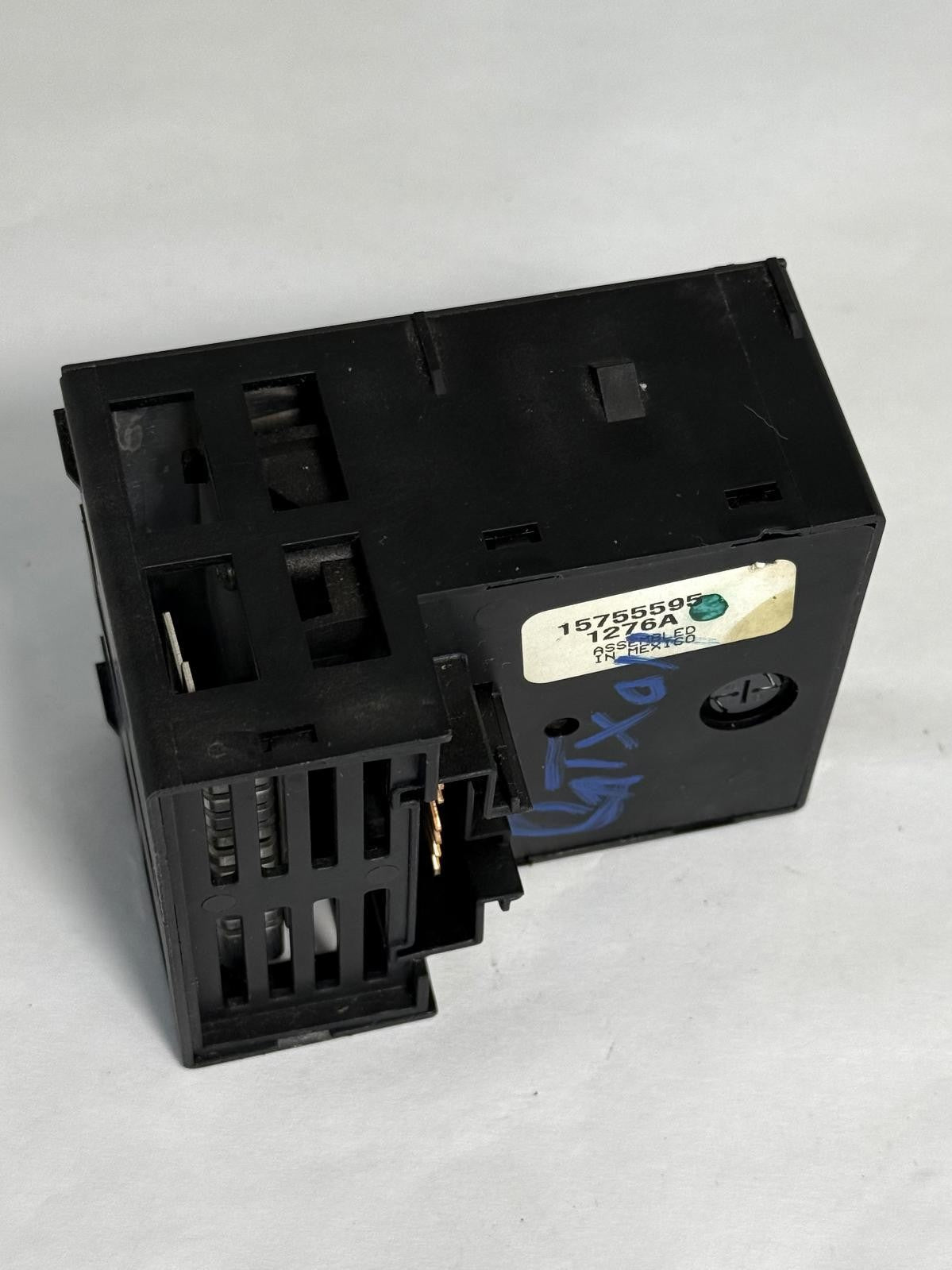 1999-2002 CHEVROLET TAHOE HEADLIGHT SWITCH DOME OVERRIDE OEM