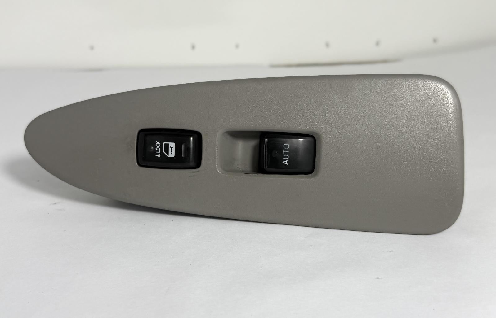 02-06 LEXUS ES330 FRONT RIGHT PASSENGER WINDOW SWITCH DOOR LOCK OEM