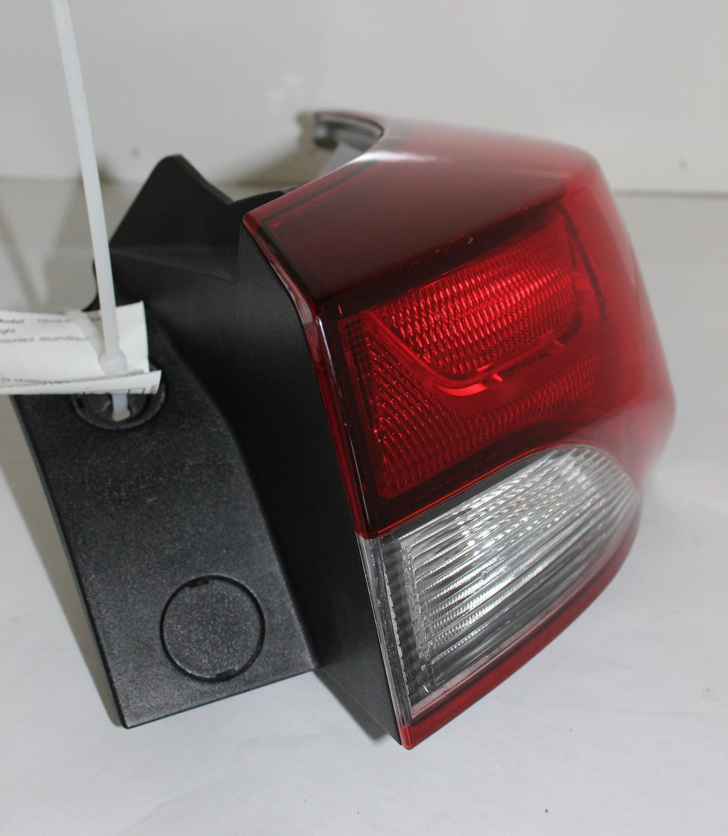 CHEVROLET TRAILBLAZER R Taillight quarter panel mounted, incandescent (opt TVM