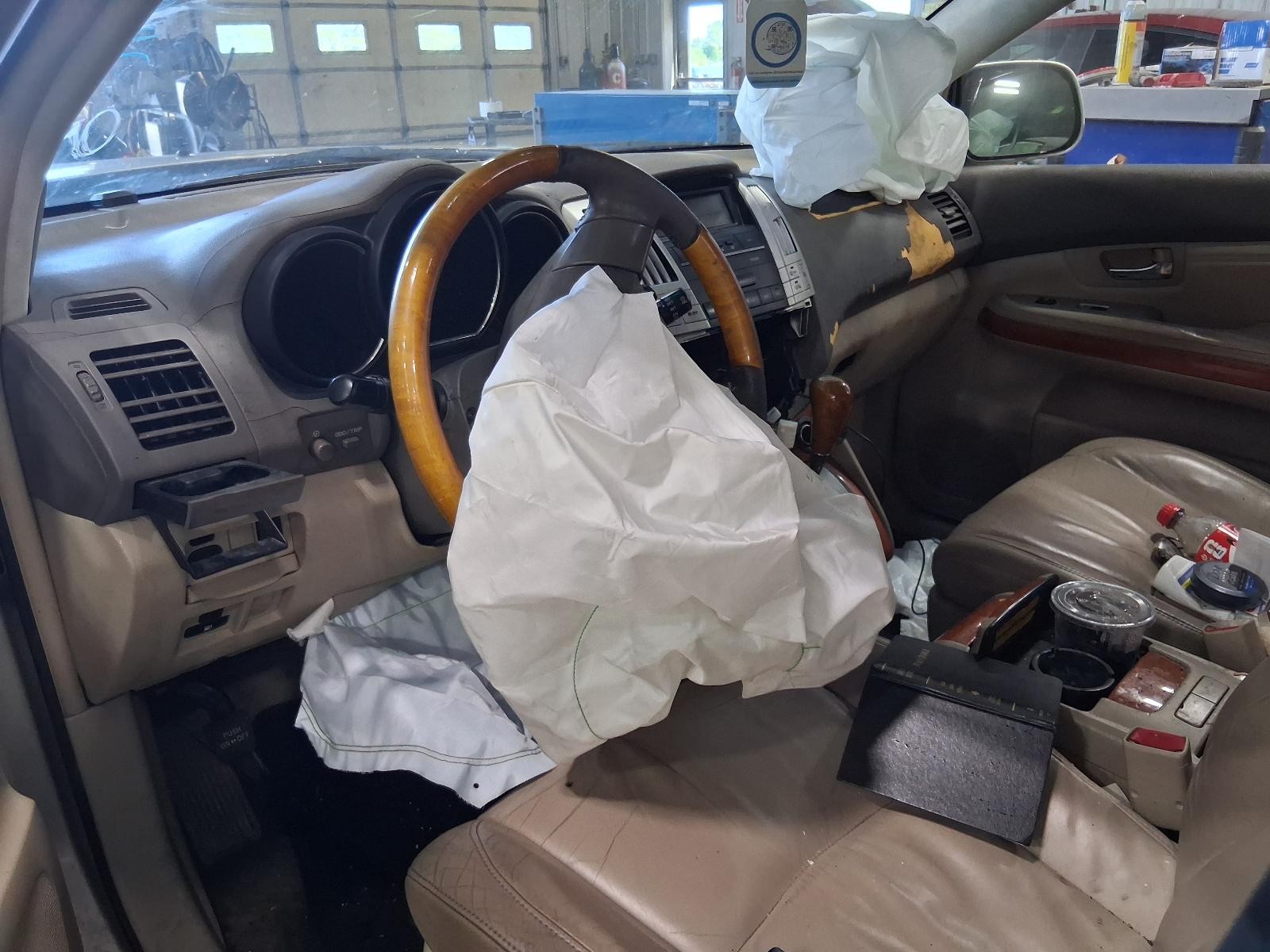 Used Windshield Wiper Motor fits: 2004 Lexus RX330  Grade A