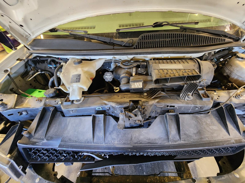Used A/C Compressor fits: 2019 Chevrolet Express 2500 van 4.8 Grade B