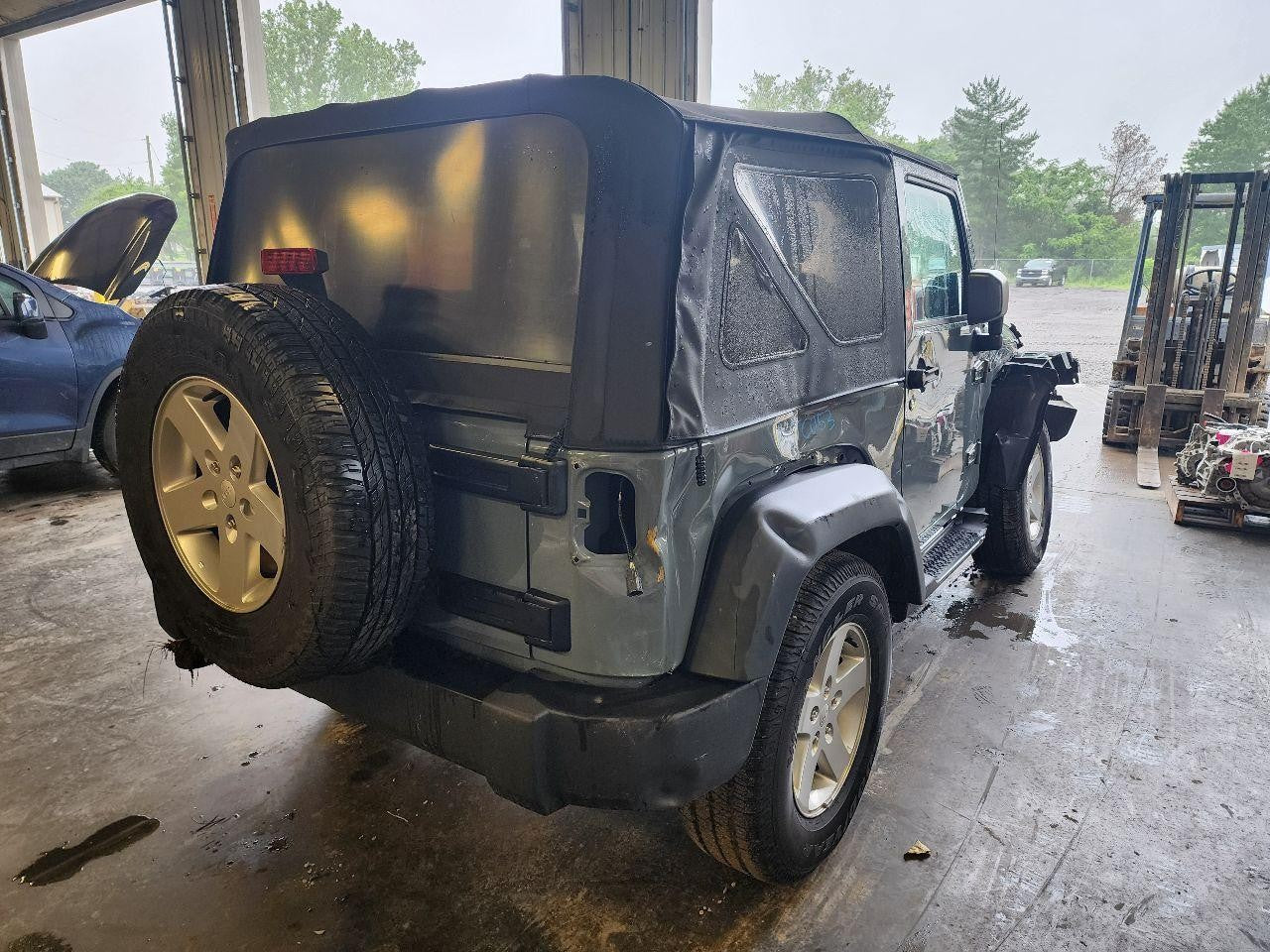 Used Steering Column fits: 2014 Jeep Wrangler Floor Shift tilt wheel LHD w/cruis