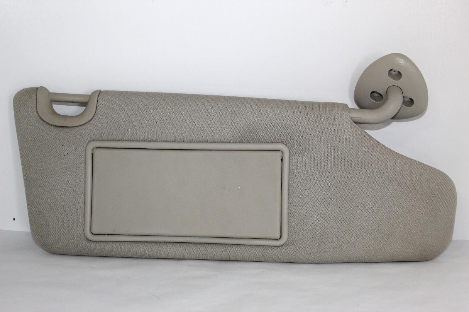 2006-2011 CHEVROLET HHR RIGHT PASSENGER SIDE SUN VISOR W/ MIRROR OEM
