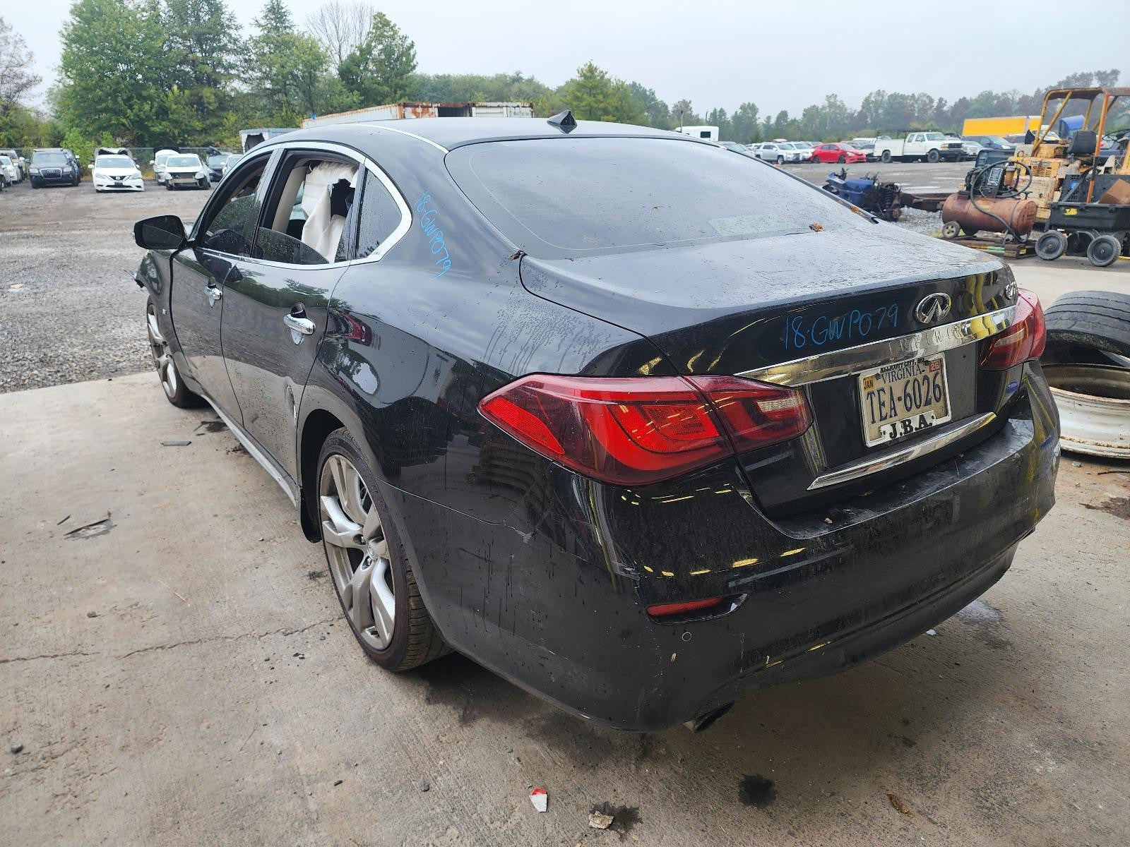 Used Front Left Seat Front fits: 2018 Infiniti Q70 bucket air bag leather electr