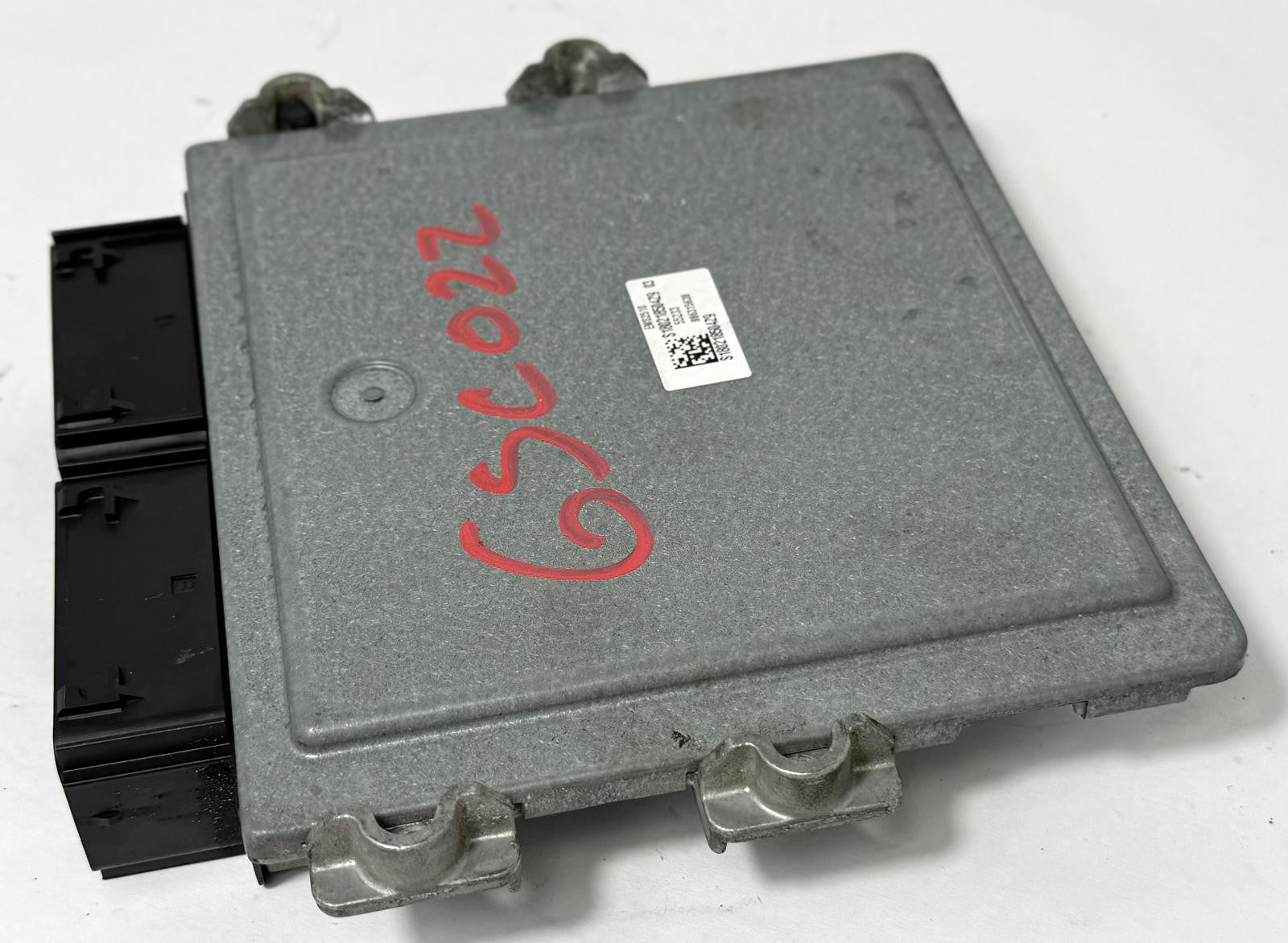 Used Engine Control Module (ECM) fits: 2018 Ford Escape Electronic Control Modul