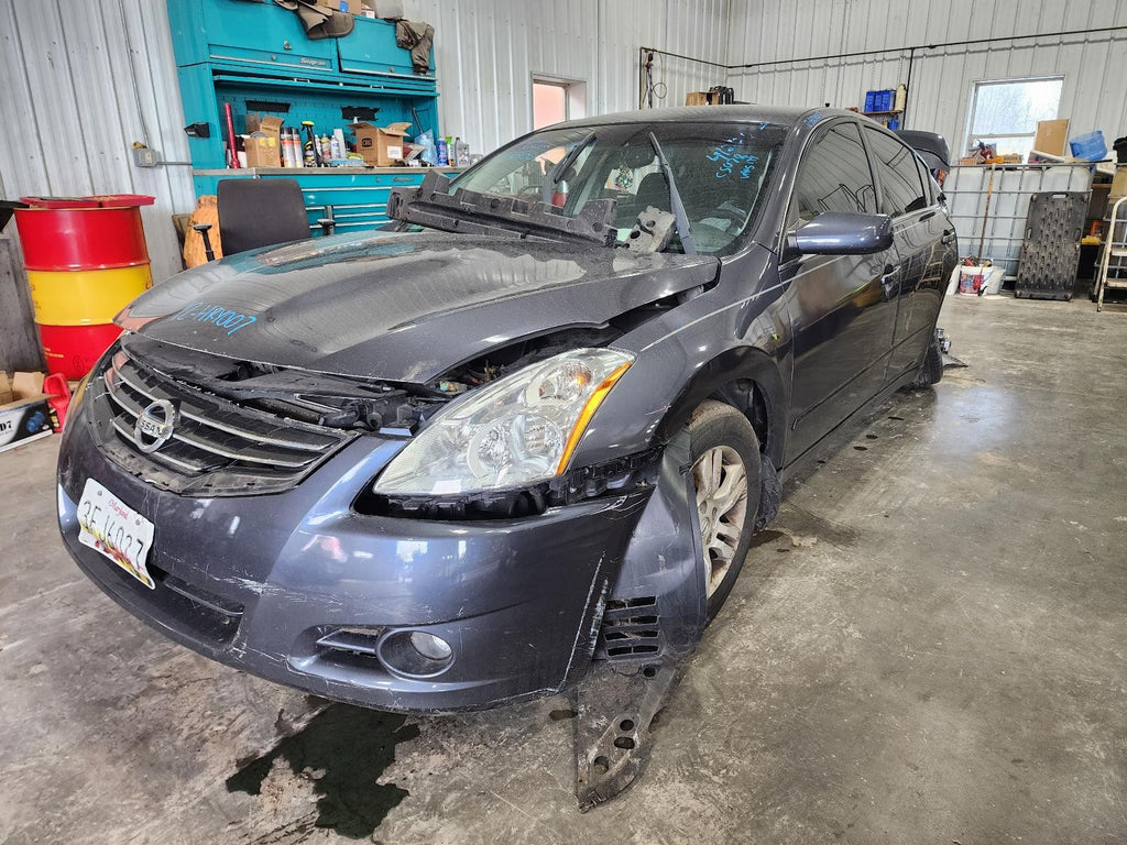 Used Air Cleaner Assembly fits: 2012 Nissan Altima 2.5L 4 cylinder w/o Hybrid Gr