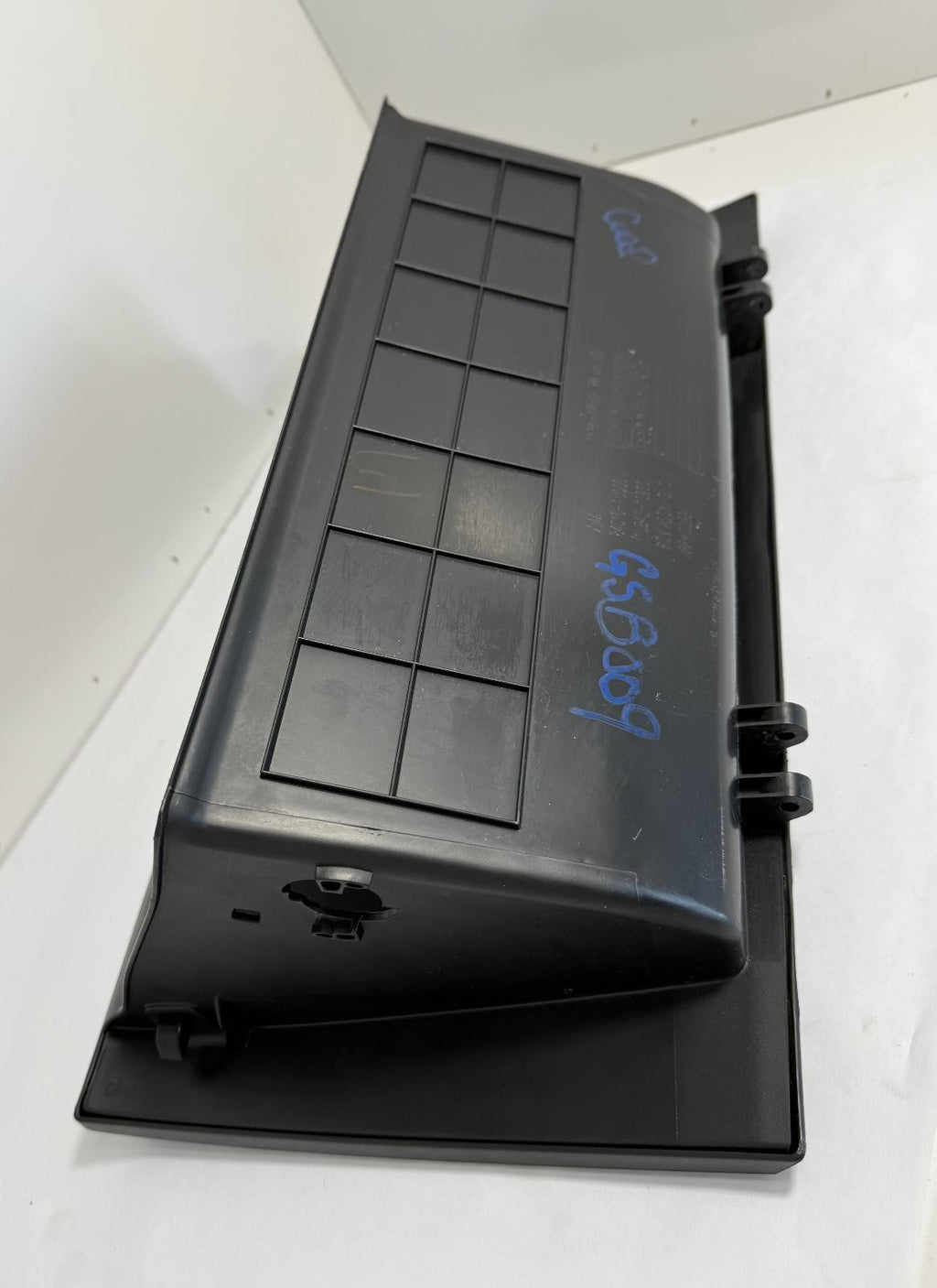 2011-2015 KIA SORENTO GLOVE BOX STORAGE COMPARTMENT DOOR OEM
