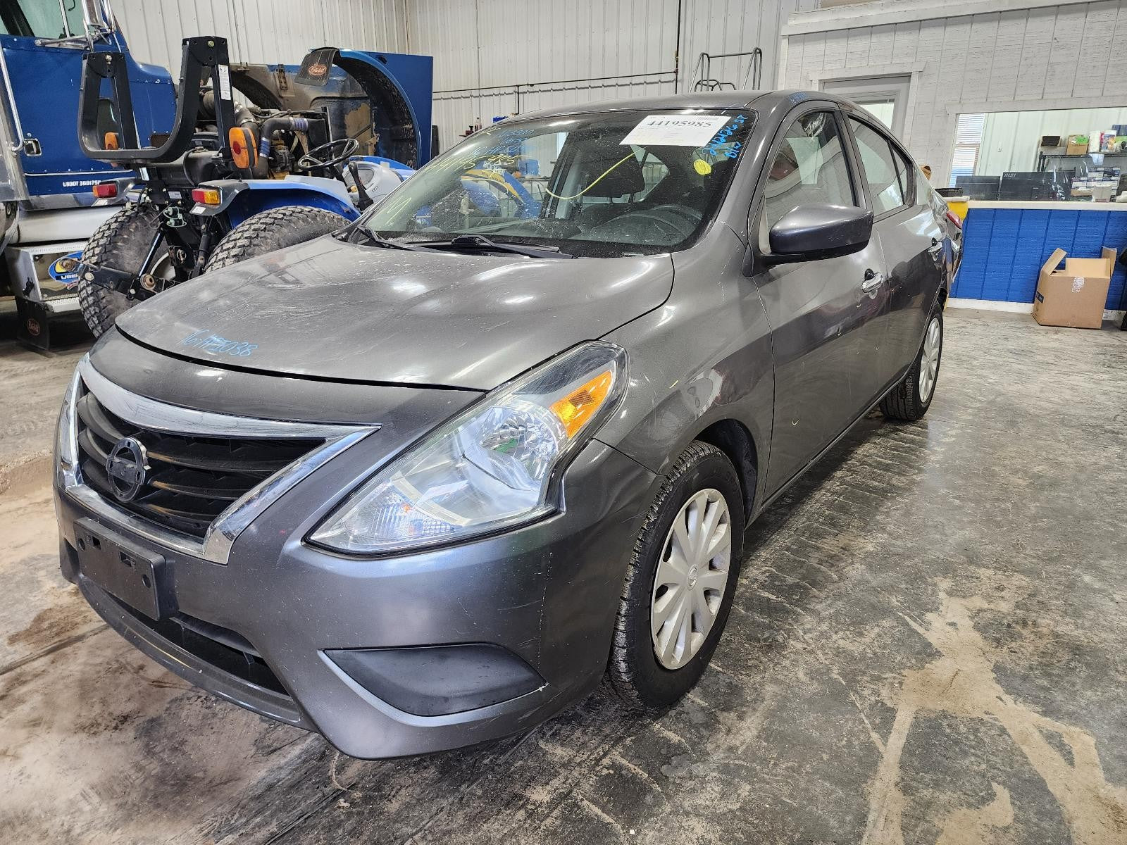 Used Right Sun Visor fits: 2016 Nissan Versa without illumination without sunroo