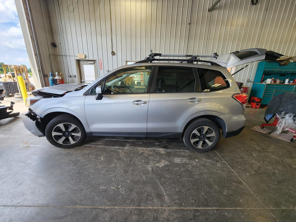 Used Front Left Suspension Strut fits: 2017 Subaru Forester front Front Left Gra