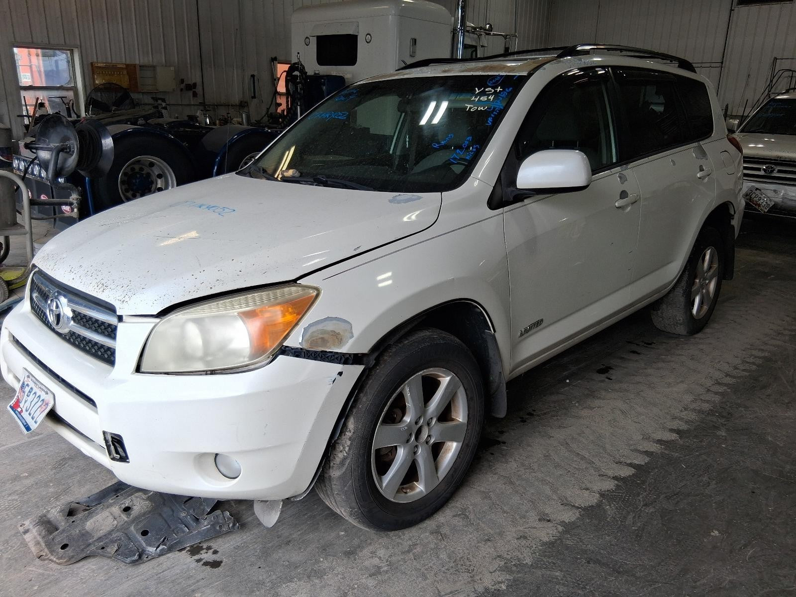Used Right Sun Visor fits: 2007 Toyota Rav4 illuminated Right Grade A