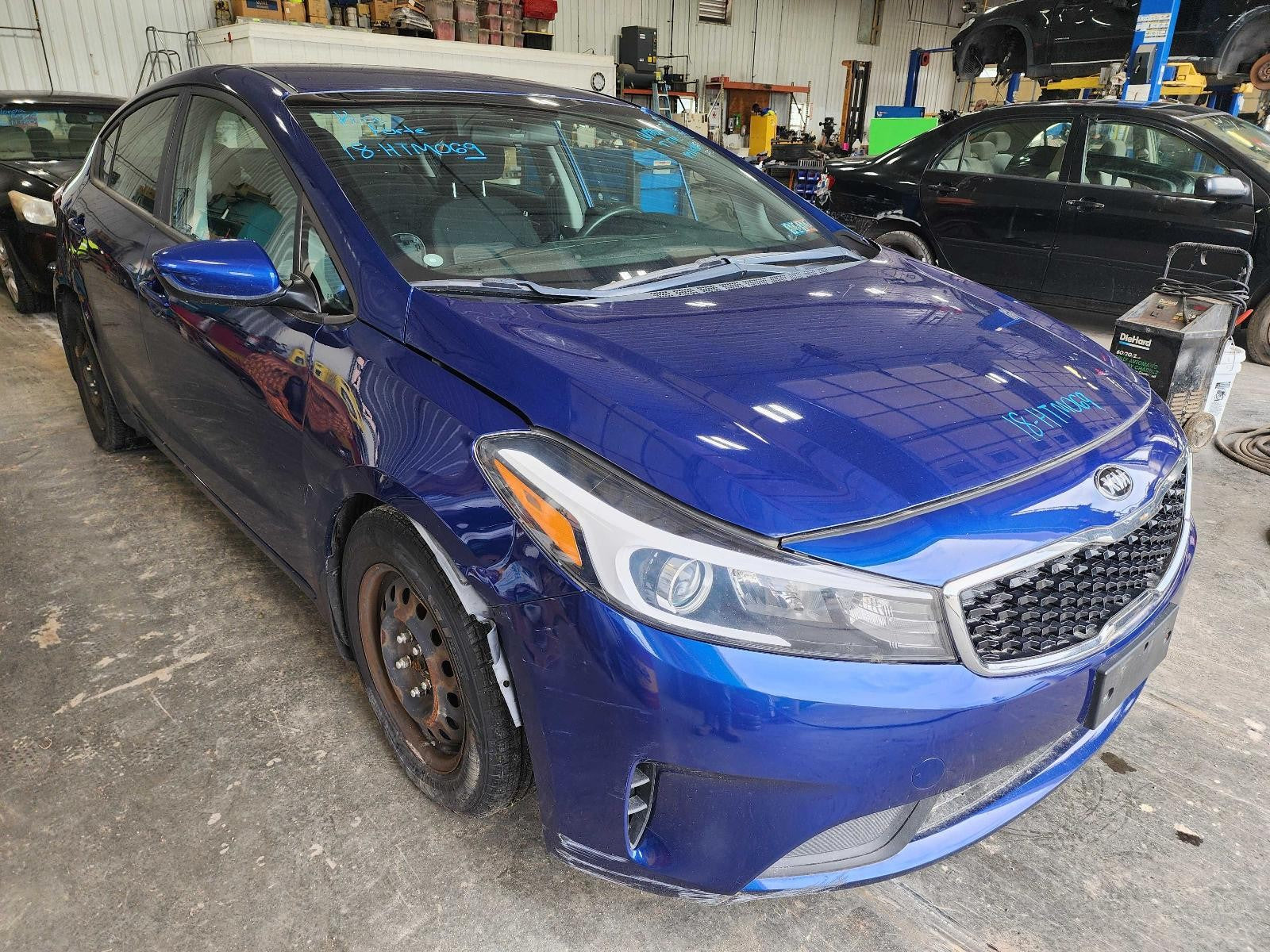 Used Steering Column fits: 2018 Kia Forte Floor Shift Sedan conventional ignitio