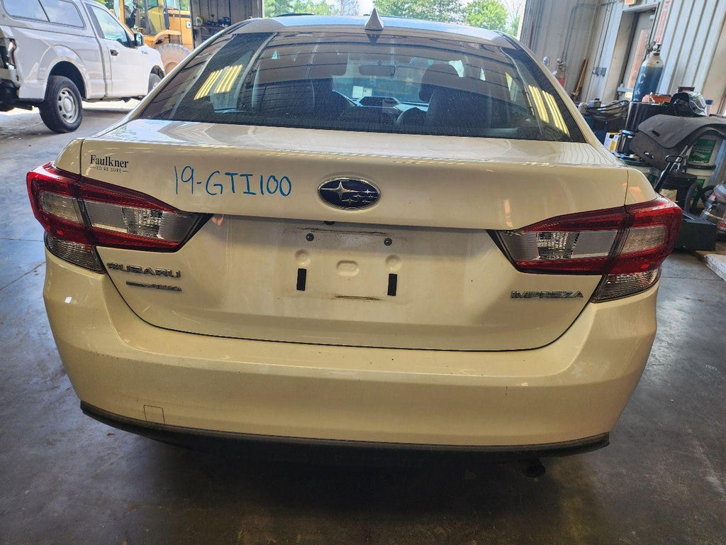 Used Air Cleaner Assembly fits: 2019 Subaru Impreza  Grade A