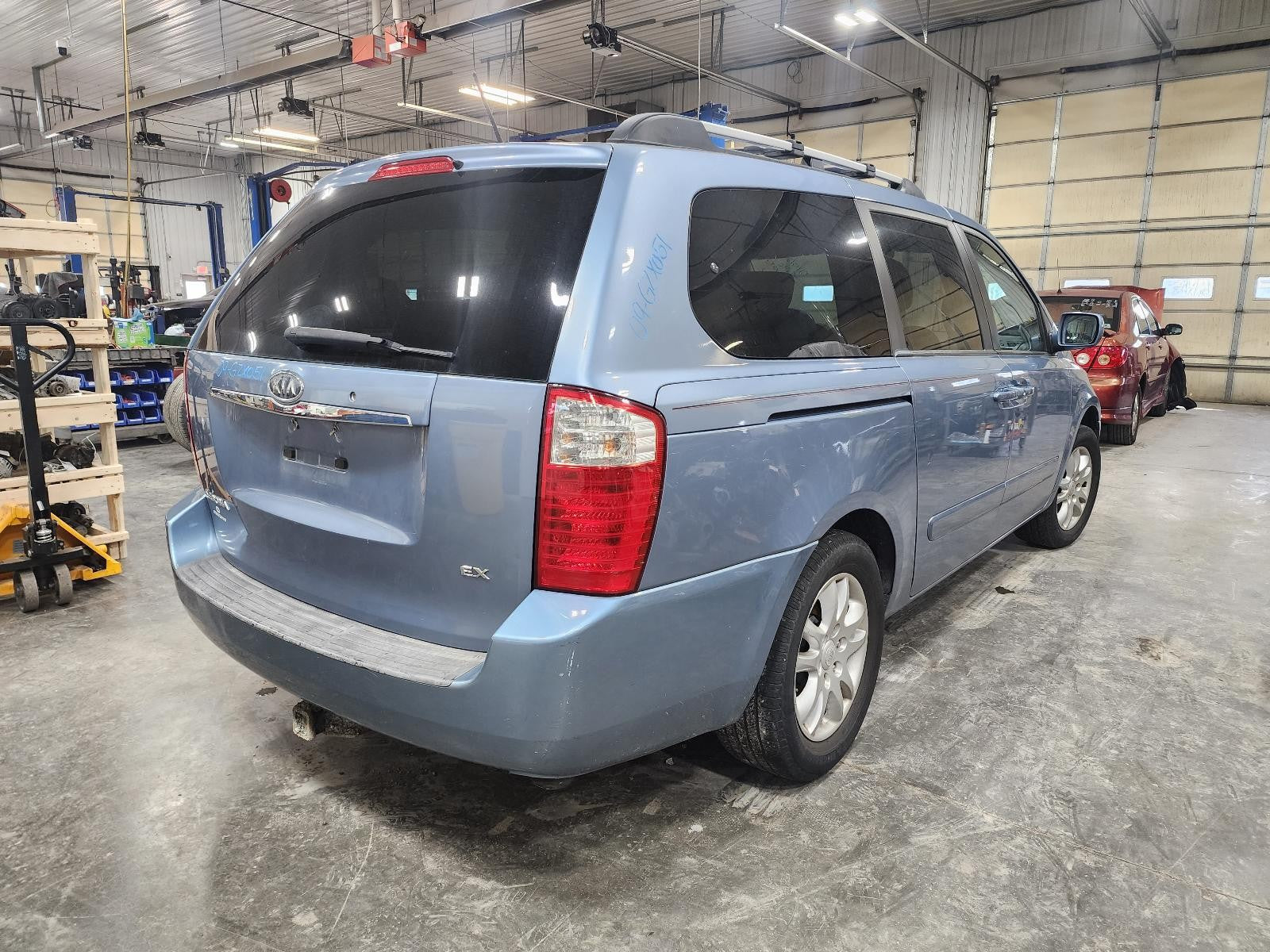Used A/C Compressor fits: 2009 Kia Sedona  Grade A