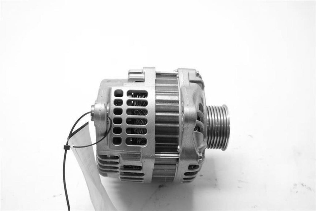 Used Alternator fits: 2020 Nissan Pathfinder  Grade B