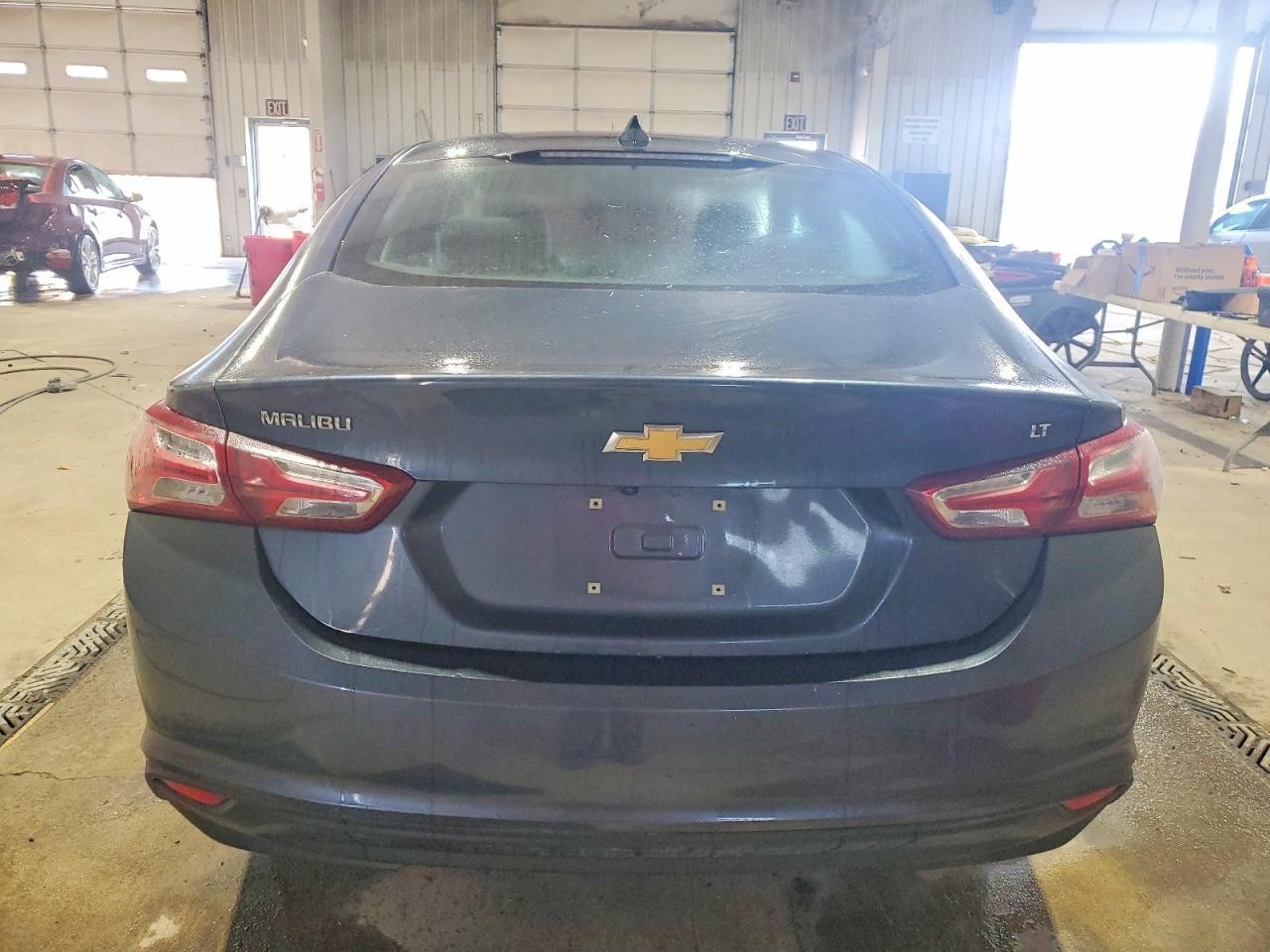 Used Right Door Mirror fits: 2020 Chevrolet Malibu w/o turn signal w/heated opt