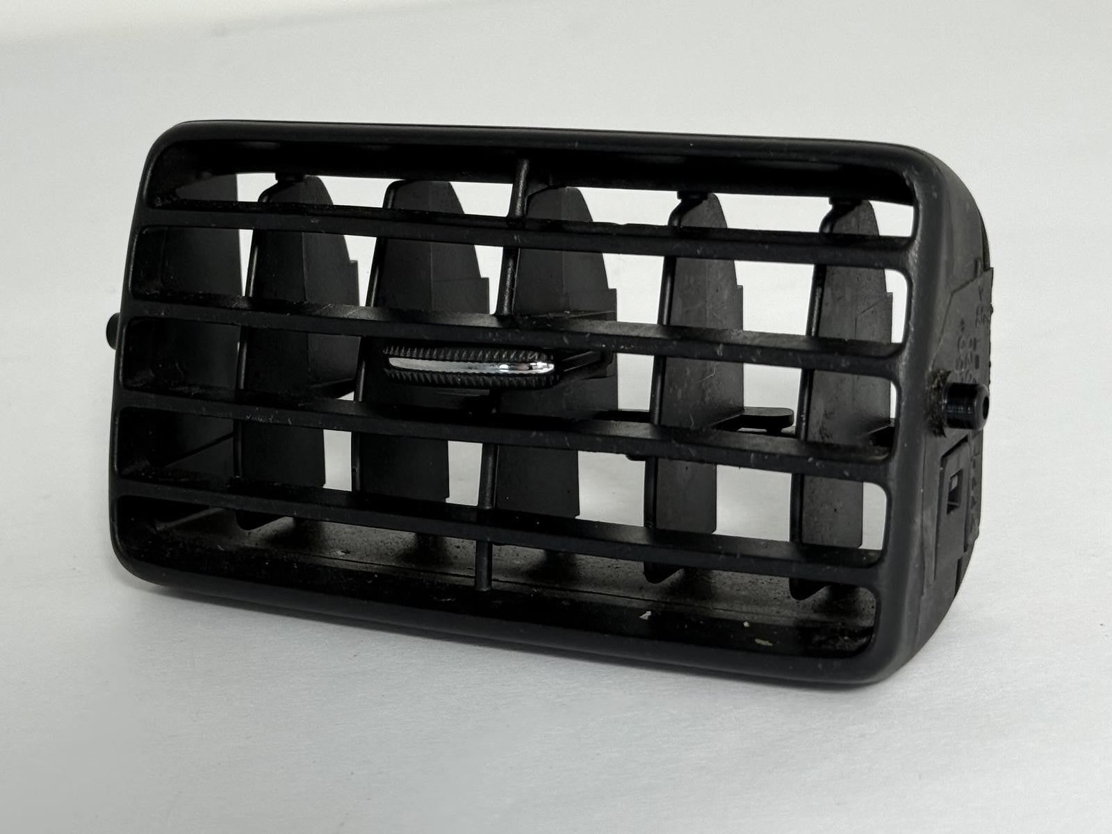 2002-2006 LEXUS ES330 HEATER AC CENTER DASH AIR VENT OEM