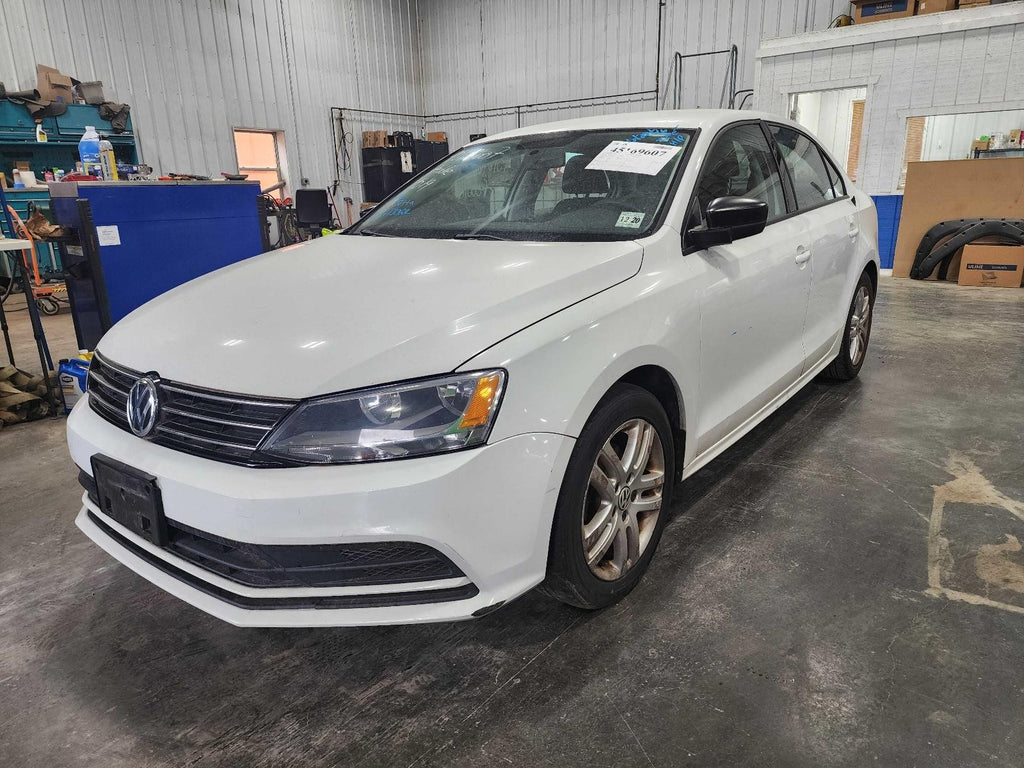 Used Right Door Mirror fits: 2015 Volkswagen Jetta power manual folding heated w