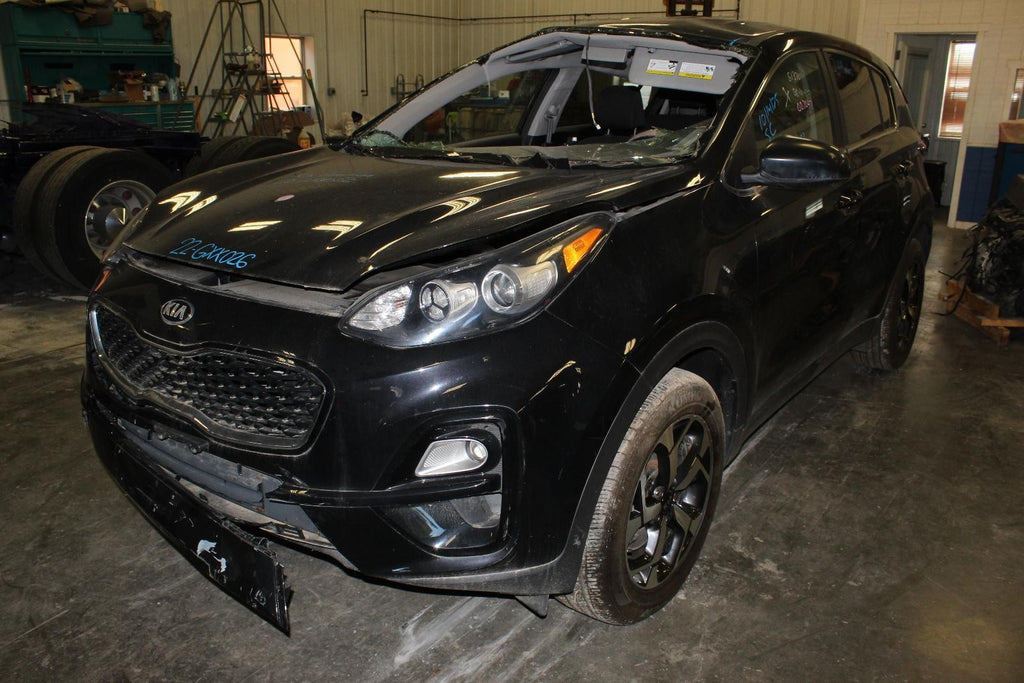 2020-2022 KIA SPORTAGE LEFT FRONT DRIVER FOG LAMP HALOGEN OEM