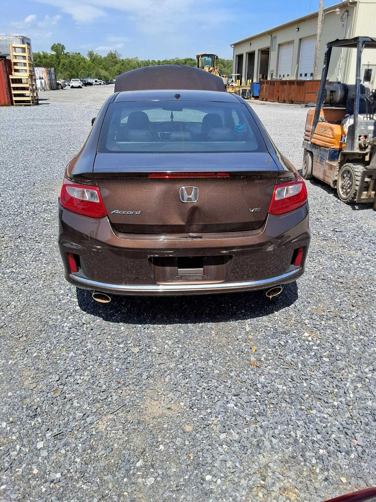 Used Windshield Wiper Motor fits: 2013 Honda Accord 2.4 Grade A