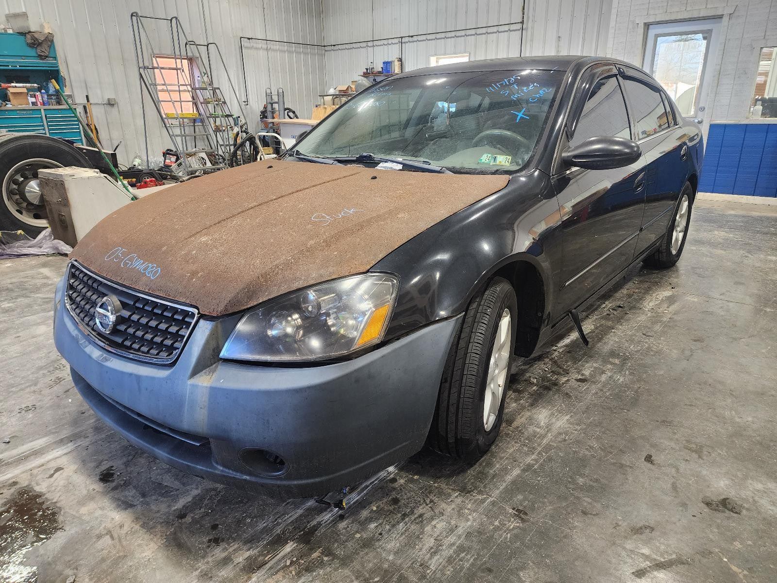 Used Alternator fits: 2005 Nissan Altima 2.5L 4 cylinder thru 12/04 Grade C