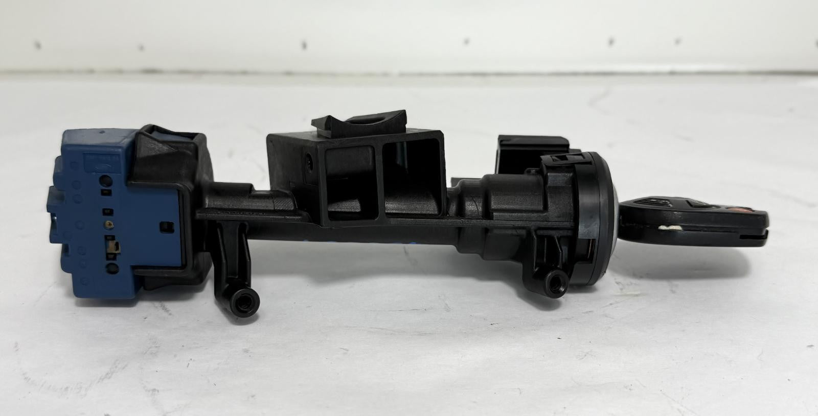 2000-2016 FORD FOCUS IGNITION SWITCH COLUMN WITH KEY OEM