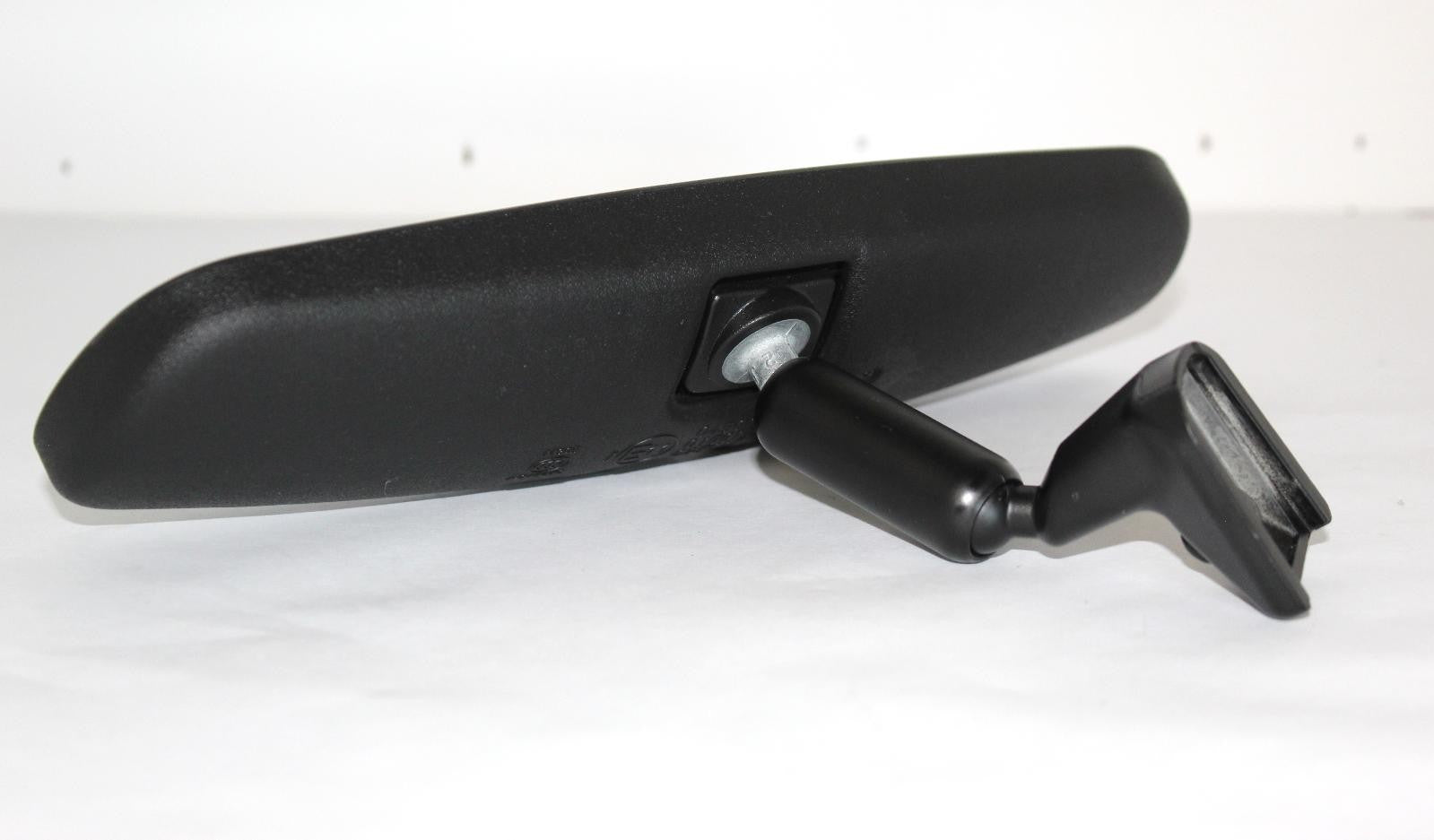 Used Front Center Interior Rear View Mirror fits: 2020 Honda Civic w/o automatic
