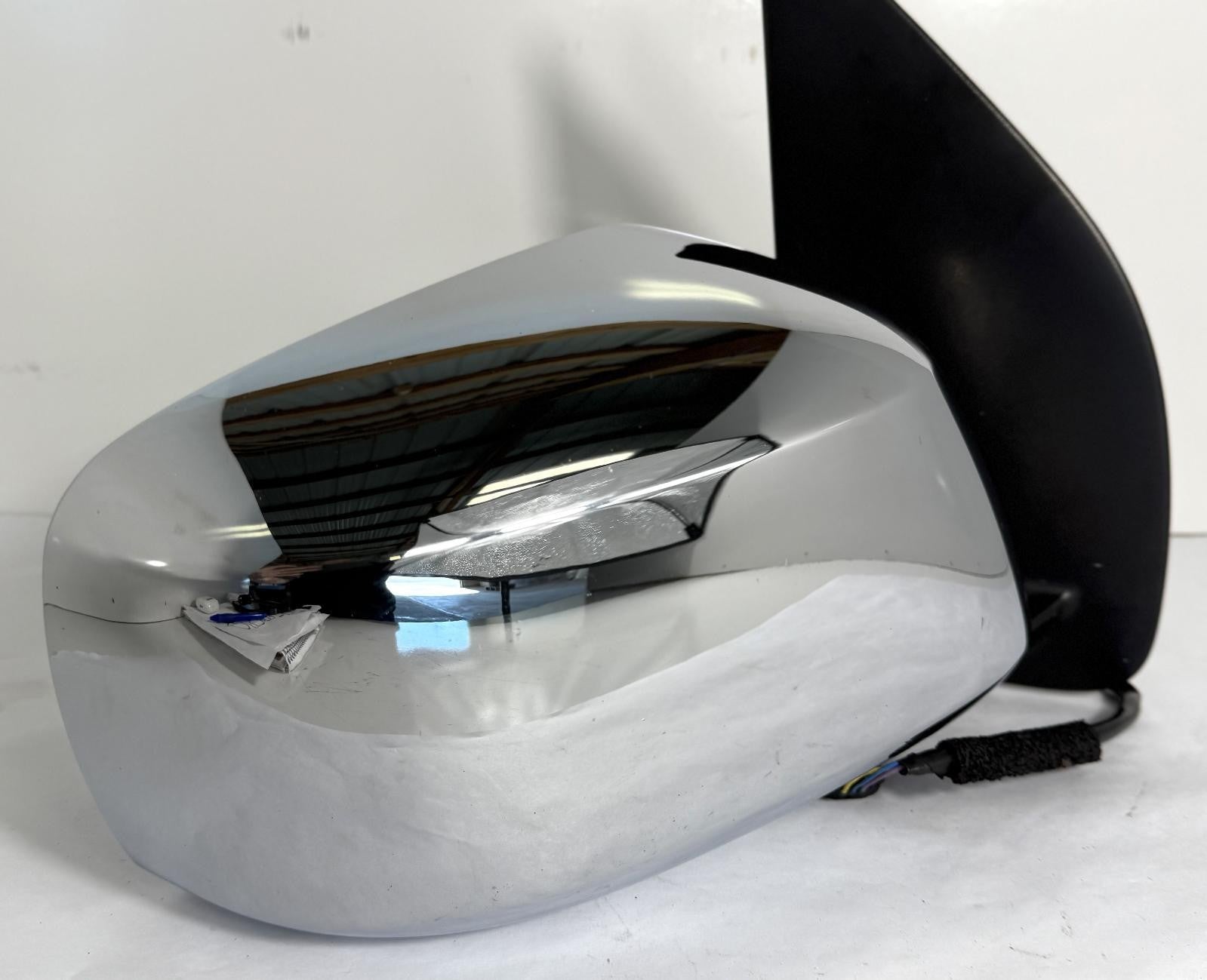 2005-2010 NISSAN FRONTIER SIDE VIEW DOOR MIRROR RIGHT PASSENGER SIDE OEM