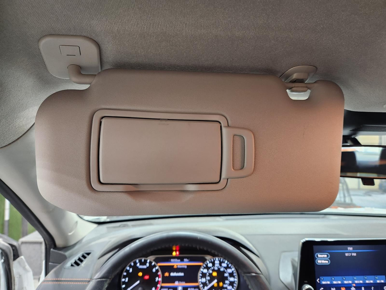 Used Left Sun Visor fits: 2020 Nissan Sentra w/o illumination Left Grade A