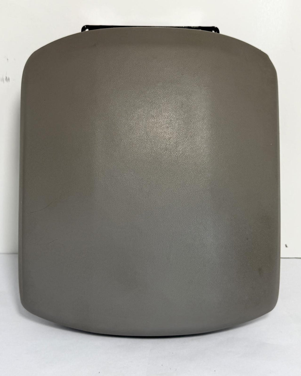 2009-2015 HONDA PILOT CENTER CONSOLE LID ARM REST OEM