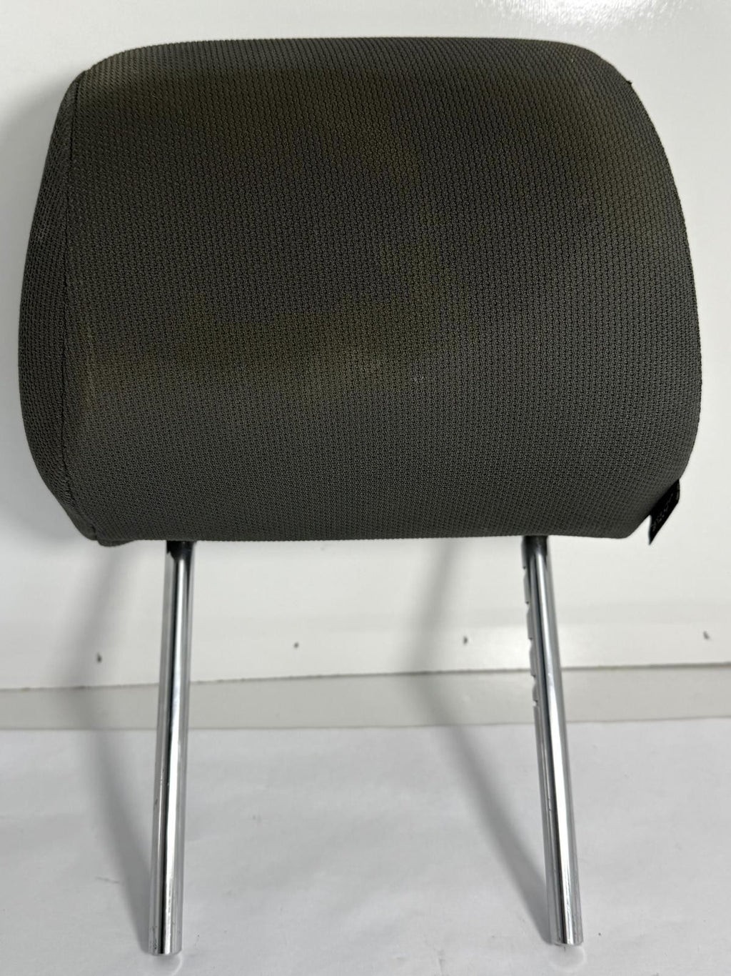 2005-2011 NISSAN FRONTIER FRONT HEADREST CLOTH OEM