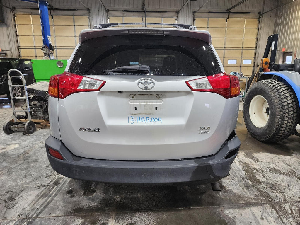 Used Right Door Mirror fits: 2013 Toyota Rav4 Power gasoline w/turn signal heate