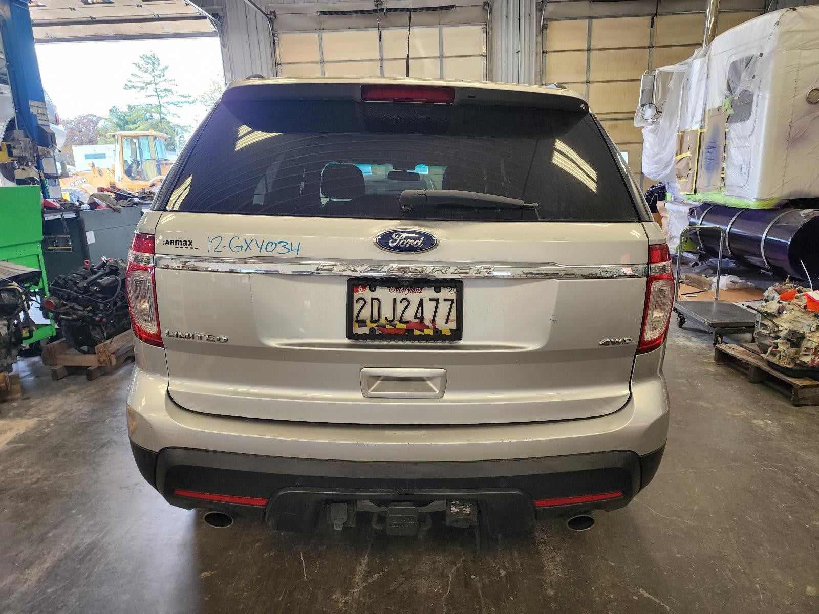 Used Left Tail Light Assembly fits: 2012 Ford Explorer w/o police package red le