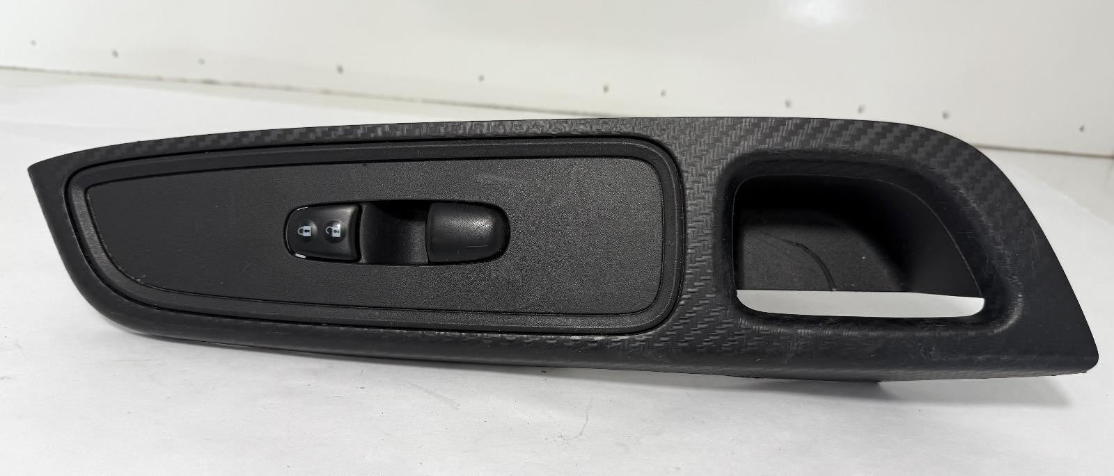 2020-2023 NISSAN VERSA FRONT RIGHT PASSENGER WINDOW SWITCH DOOR LOCK OEM