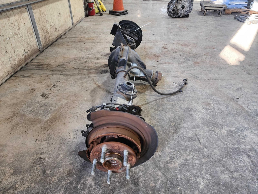 Used Rear Axle Assembly Rear fits: 2018 Jeep Wrangler VIN X 6th digit JL body LH
