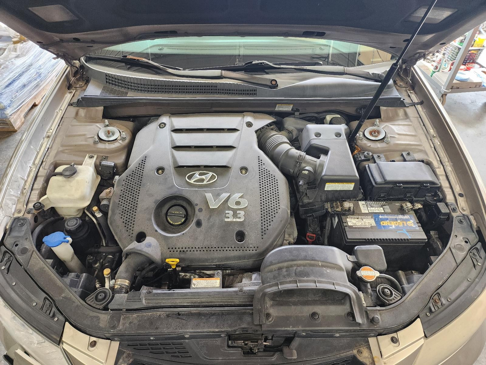Used Air Cleaner Assembly fits: 2008 Hyundai Sonata 3.3 Grade A