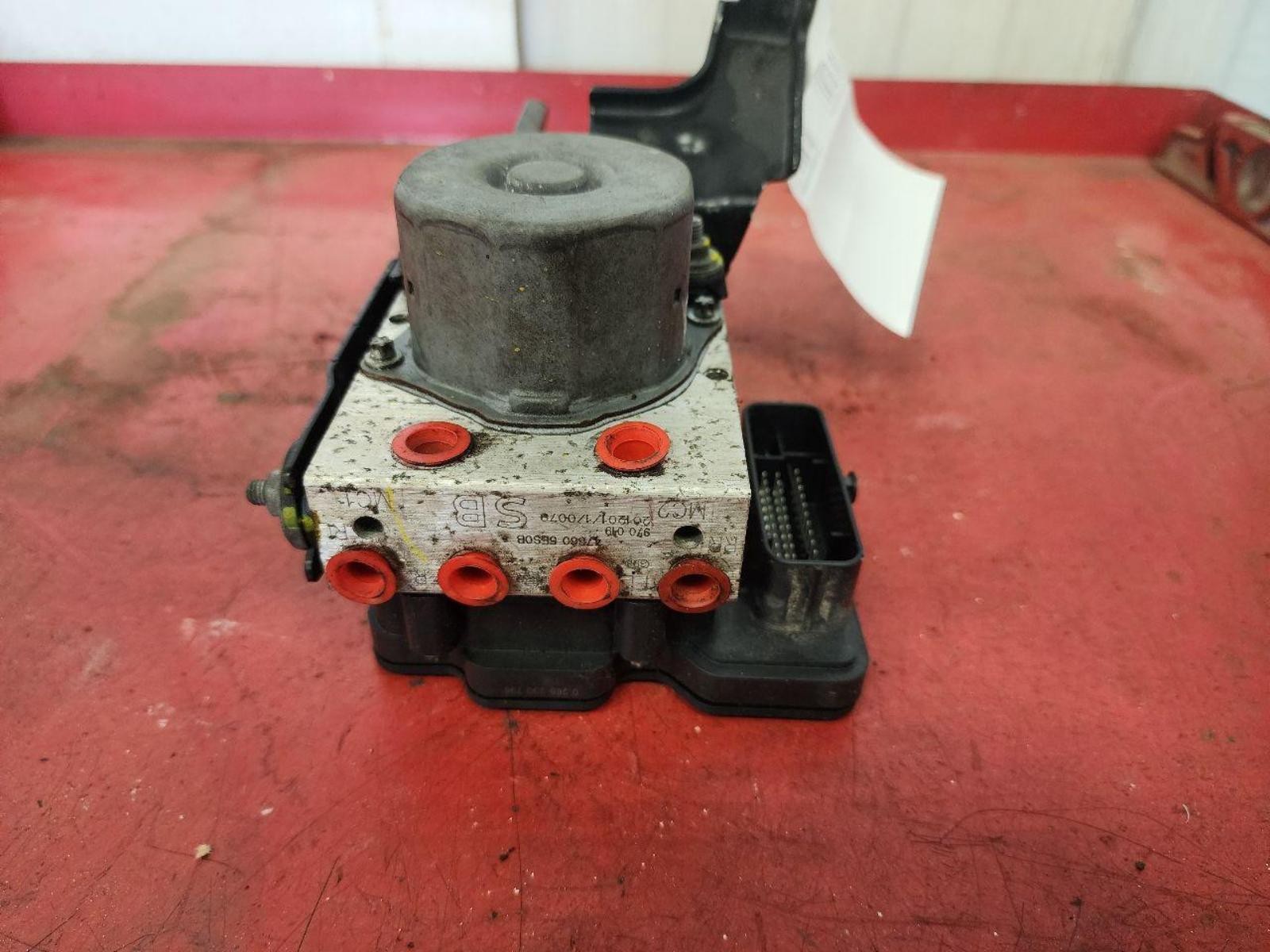 NISSAN VERSA Anti-Lock Brake Part ID 47660-5ES0B 21 22 23