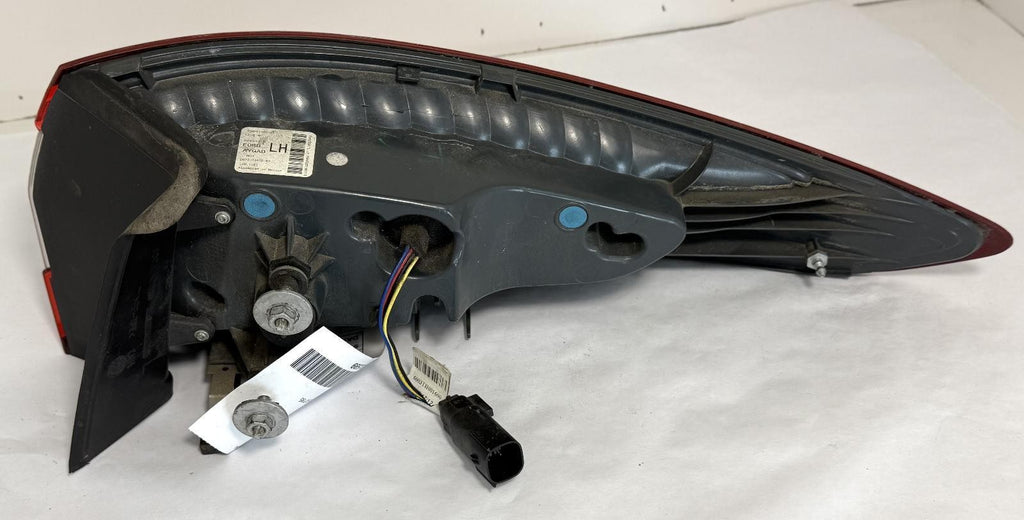 2013-2016 FORD FUSION TAILLIGHT LEFT SIDE LED QUARTER PANEL MOUNTED OEM