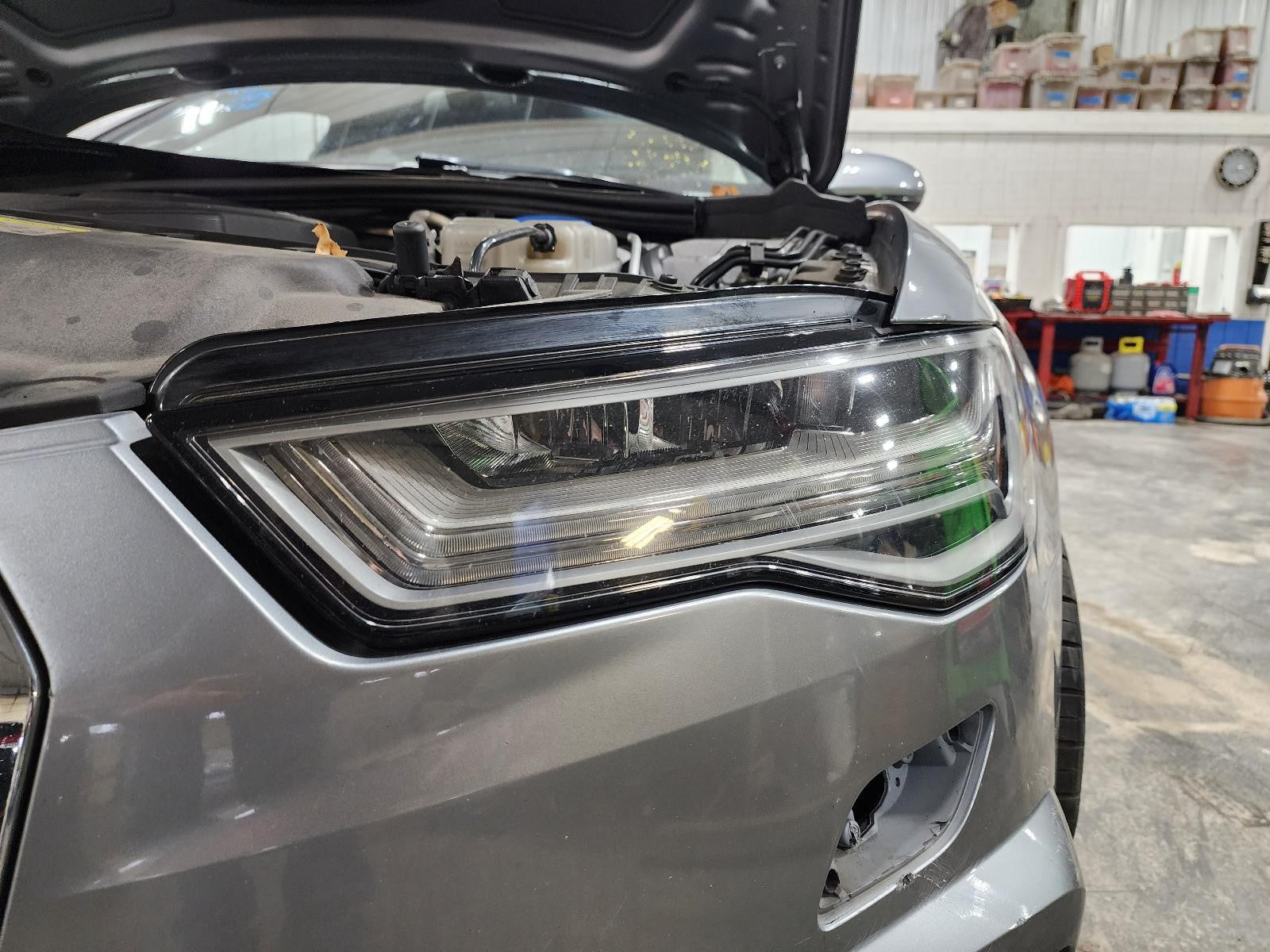 Used Left Headlight Assembly fits: 2017 Audi A6 LED Left Grade A