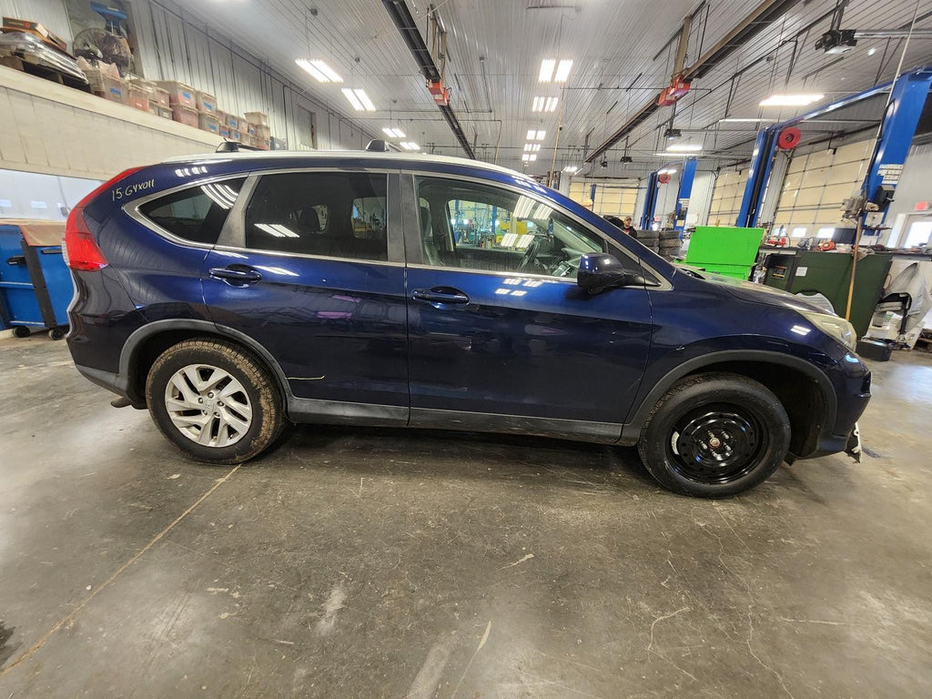 Used Right Upper Tail Light Assembly fits: 2015 Honda Cr-v upper Right Upper Gra