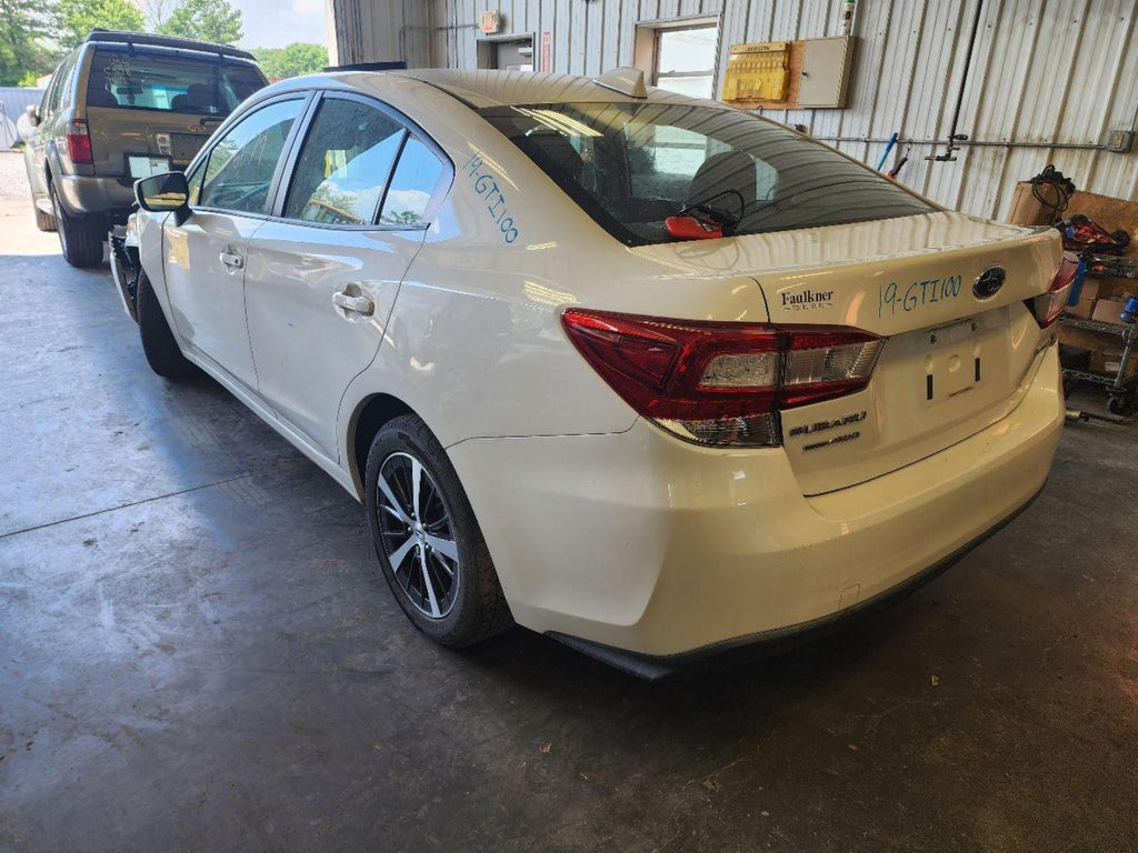 SUBARU IMPREZA L Front Door L. 19 20 21 22 23