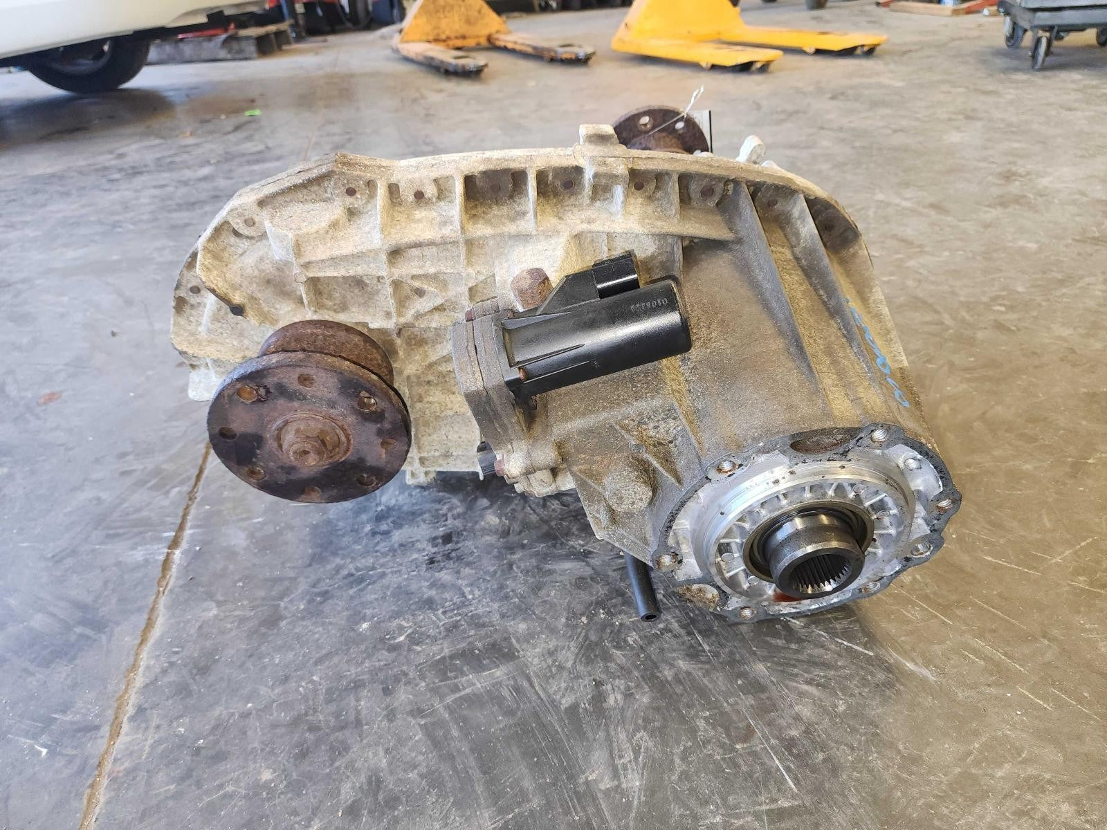 1999-2004 FORD F250SD TRANSFER CASE AUTOMATIC OEM